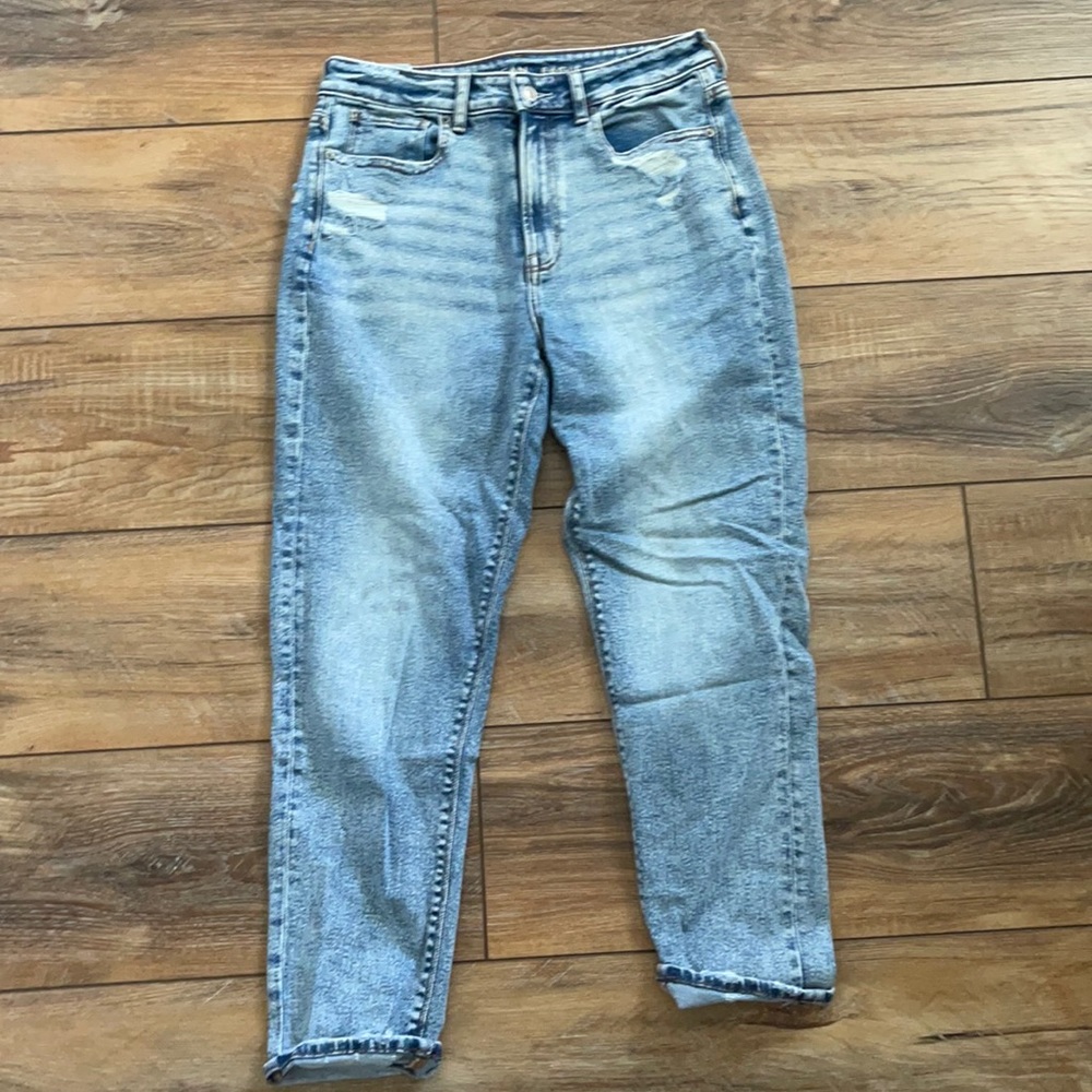 American Eagle Mom Jean